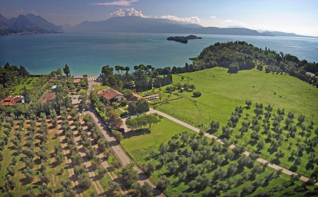 Гостевой дом Agriturismo La Breda Сан-Феличе-дель-Бенако Экстерьер фото